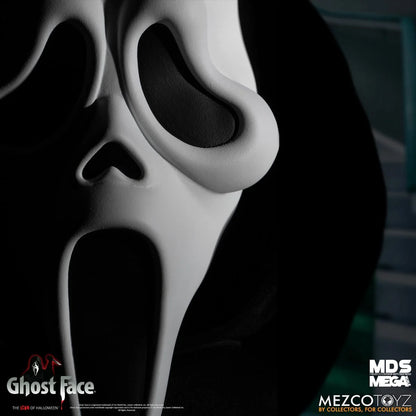 Mezco Toyz Scream: Ghost Face MDS Mega Scale 15-Inch Doll