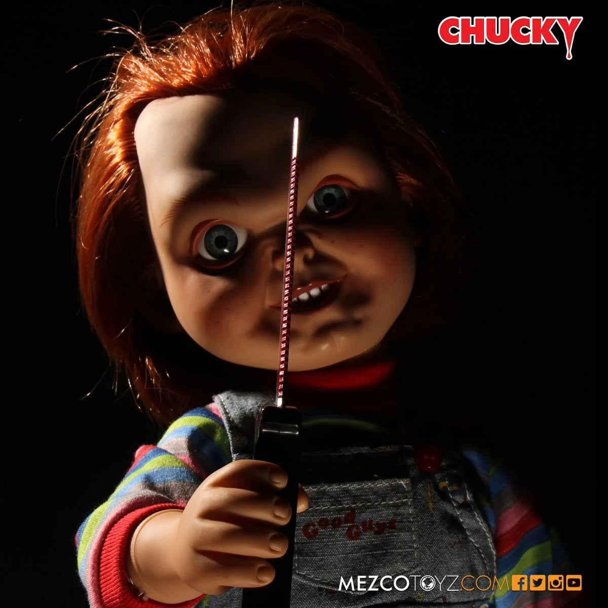 Mezco Toyz Child's Play: Sneering Chucky Talking Doll