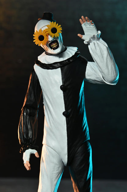 PREVENTA NECA Terrifier 2: Ultimate Art the Clown and The Little Pale Girl 7" Scale Action Figure 2-Pack