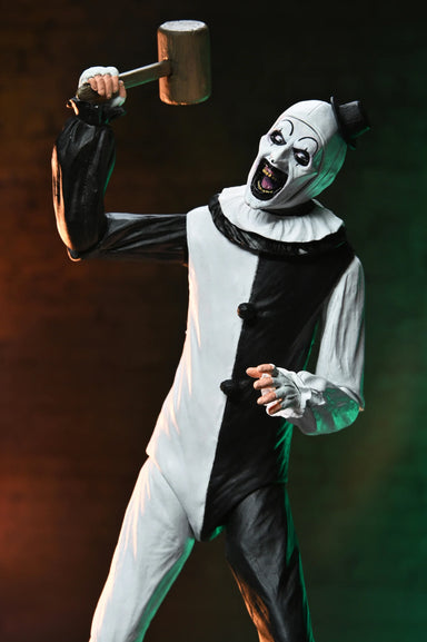 PREVENTA NECA Terrifier 2: Ultimate Art the Clown and The Little Pale Girl 7" Scale Action Figure 2-Pack