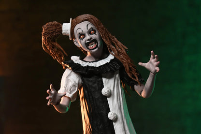PREVENTA NECA Terrifier 2: Ultimate Art the Clown and The Little Pale Girl 7" Scale Action Figure 2-Pack