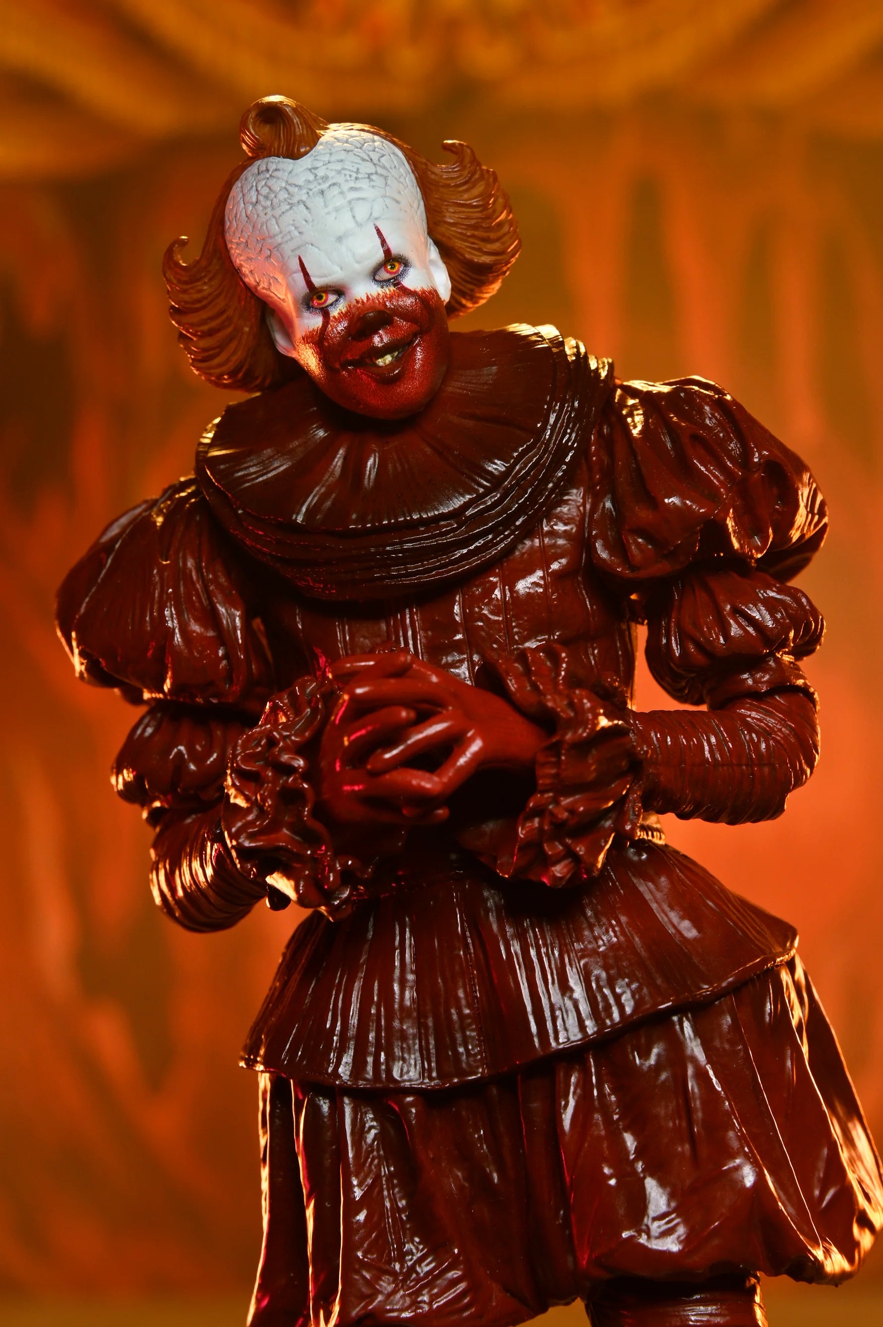 PREVENTA NECA IT Welcome To Derry: Ultimate Blood Pennywise 7" Scale Action Figure