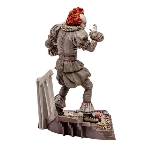 McFarlane Toys Movie Maniacs: IT Pennywise