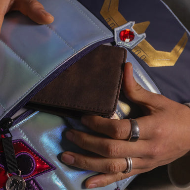 Common Nation Saint Seiya Caballeros del Zodiaco: Fenix Armadura de Broce Mochila Full-Size (Copia)