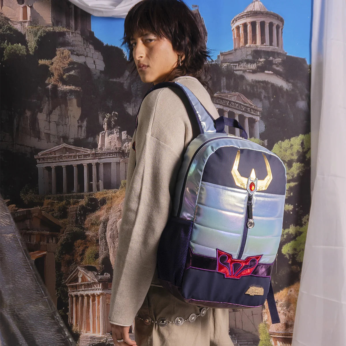 Common Nation Saint Seiya Caballeros del Zodiaco: Fenix Armadura de Broce Mochila Full-Size (Copia)