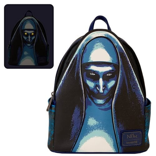 PREVENTA Loungefly The Conjuring Universe: The Nun Mini-Backpack