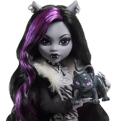 Mattel Monster High: Clawdeen Wolf G1 Reel Drama