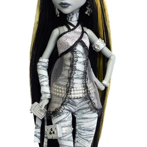Mattel Monster High: Cleo De Nile G1 Reel Drama