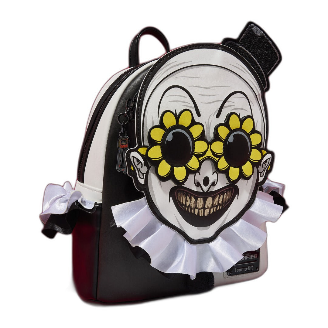 PREVENTA Loungefly Mini Mochila Terrifier: Art the Clown Cosplay Brilla en la Oscuridad - Exclusiva