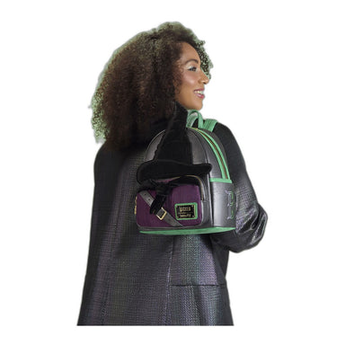 PREVENTA Loungefly Mini Mochila Wicked For Good: Elphaba Cosplay - Exclusiva