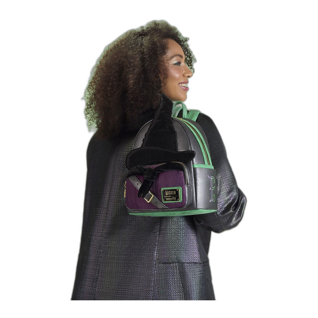 PREVENTA Loungefly Mini Mochila Wicked For Good: Elphaba Cosplay - Exclusiva