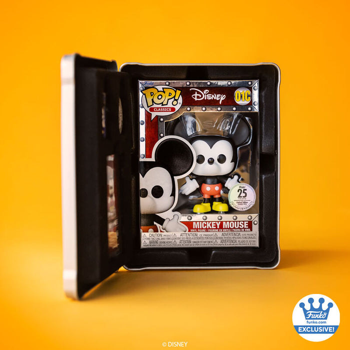 Funko Pop Classics: Mickey Mouse (01C)