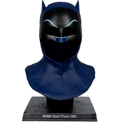 McFarlane Toys DC Direct Batman Classic TV Serie 1966 1:1 Scale Cowl Replica