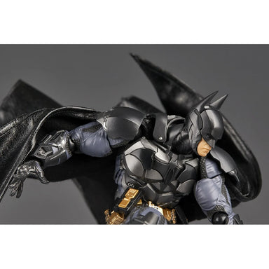 Kaiyodo Revoltech Amazing Yamaguchi: Batman Arkham Knight Action Figure — imagen 7