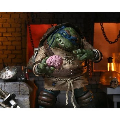 NECA TMNT Universal Monsters: Ultimate Leonardo as the Hunchback